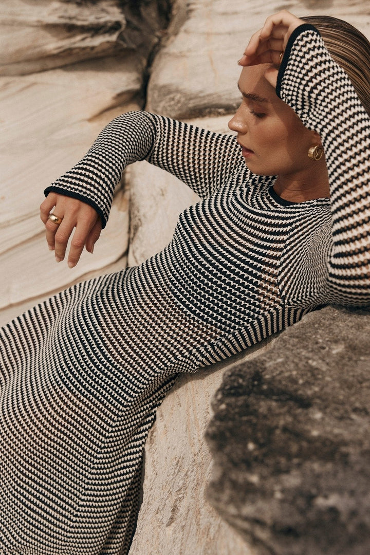 Jill Transparan Şeritli Örgü Maxi Elbise