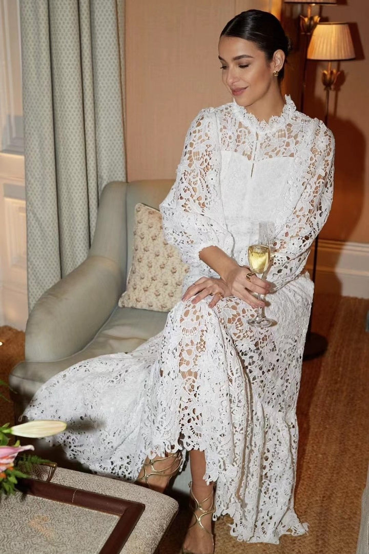 Joa İşlemeli Dantel Kesimli Flare Maxi Elbise