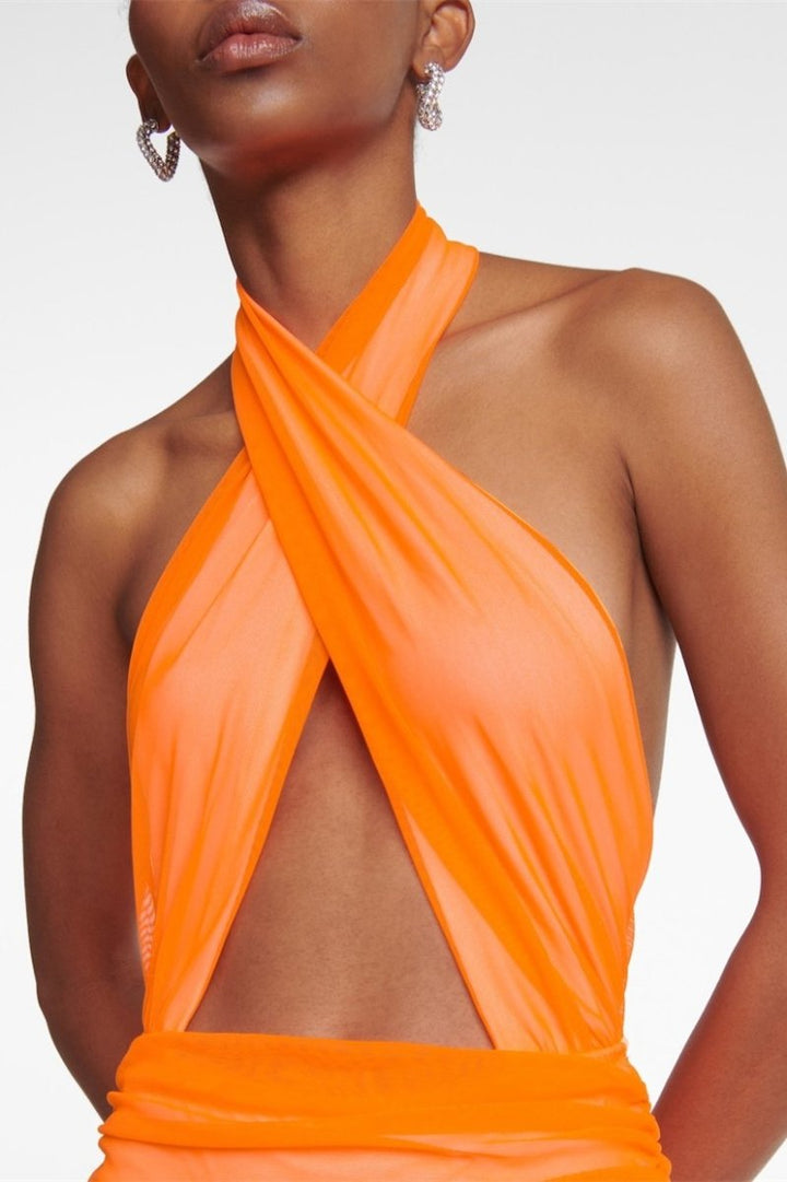 Jodie Cross Boyundan Bağlamalı Uzun Elbise