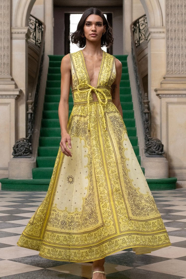 Simona Baskılı V Yaka Flare Maxi Elbise