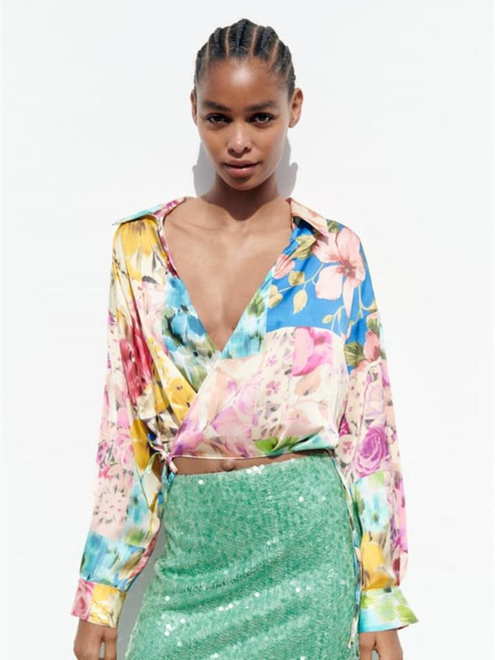 Kate Baskılı V Yaka Büzgülü Bluz