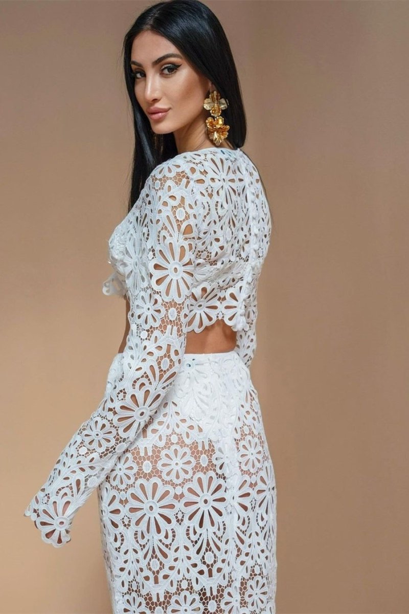 Lena Çiçekli Oymalı Set