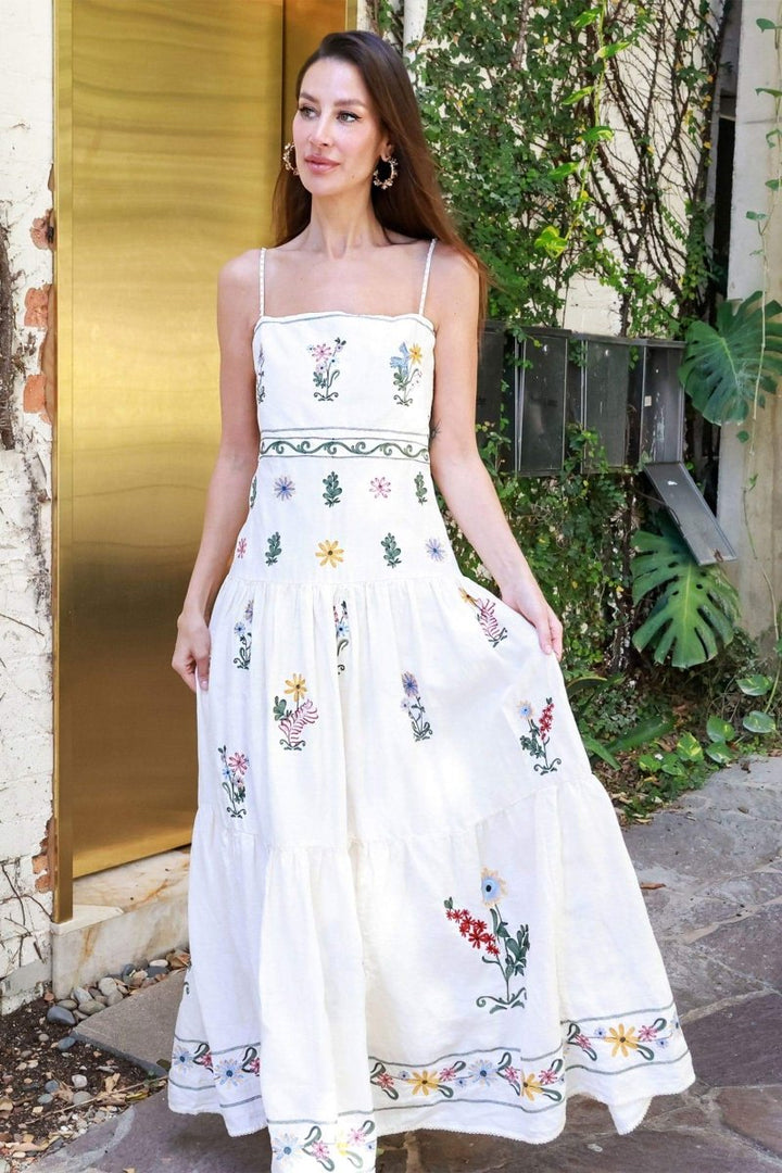 Lilah Çiçek İşlemeli Maxi Slip Elbise