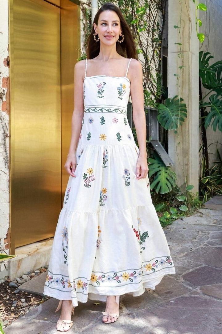 Lilah Çiçek İşlemeli Maxi Slip Elbise