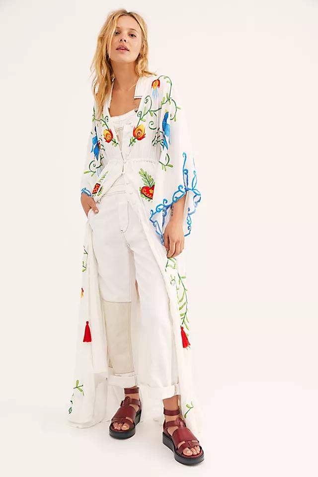 Lola İşlemeli V Yaka Bağcıklı Elbise