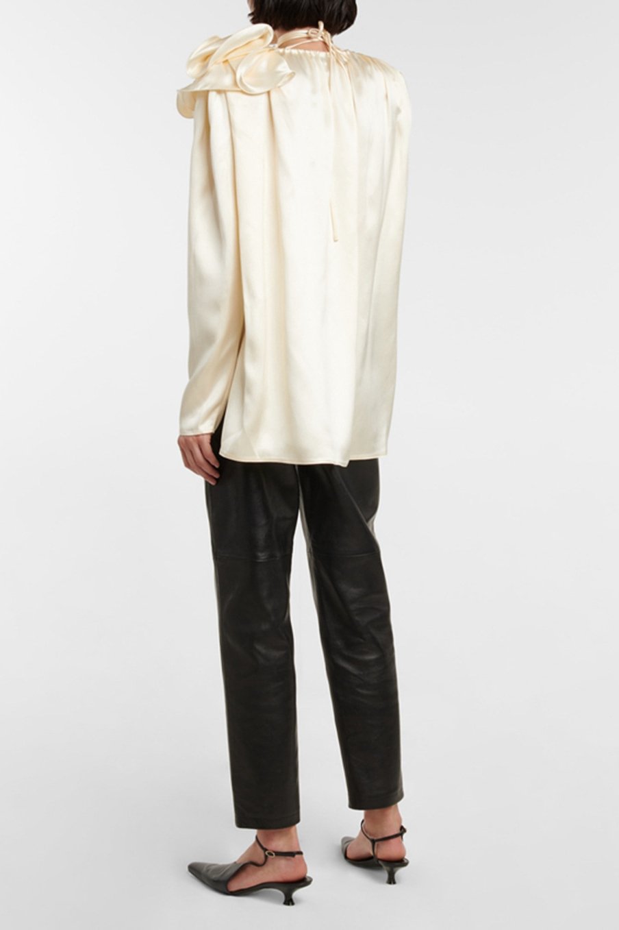 Lorraine Çiçek Saten Dökümlü Bluz