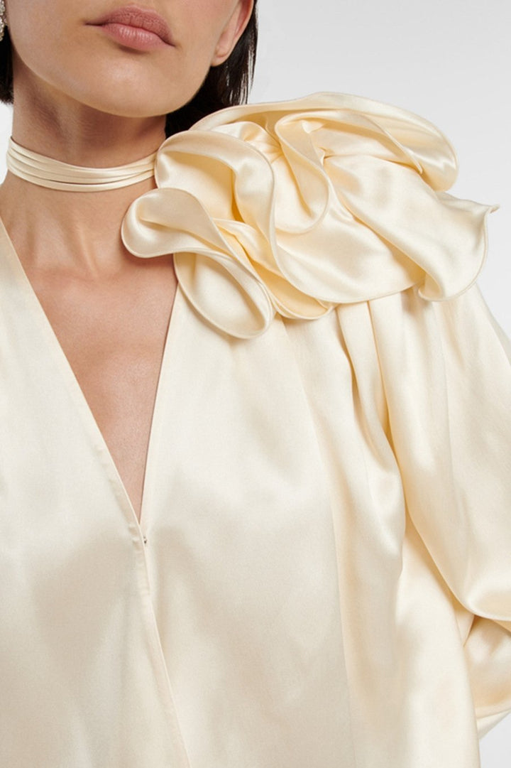 Lorraine Çiçek Saten Dökümlü Bluz