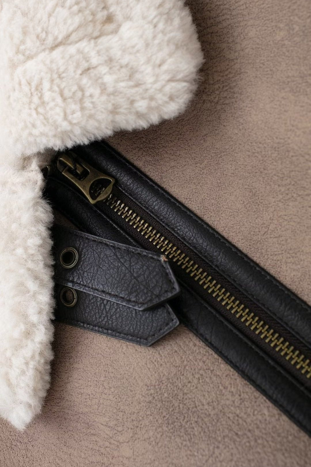 Maureen Kuşaklı Kontrast Kürklü Ceket