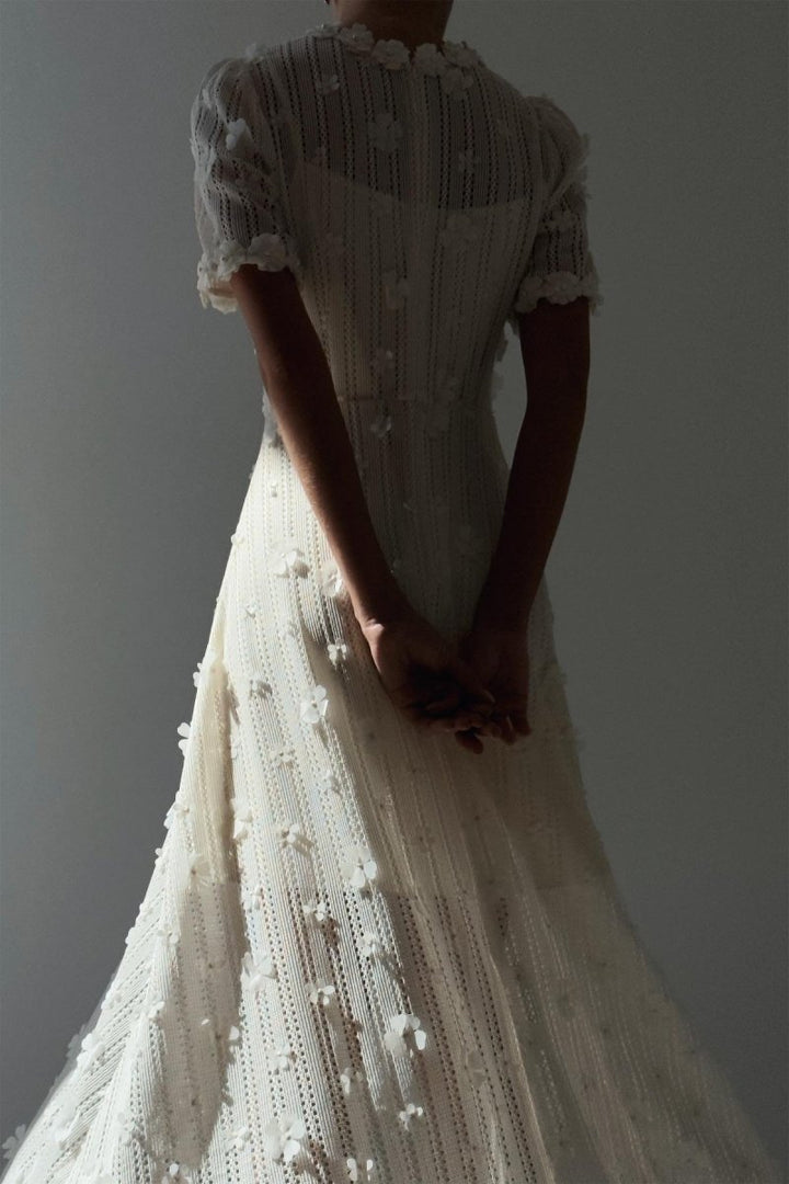 Mona Dantel İşlemeli Midi Triko Elbise