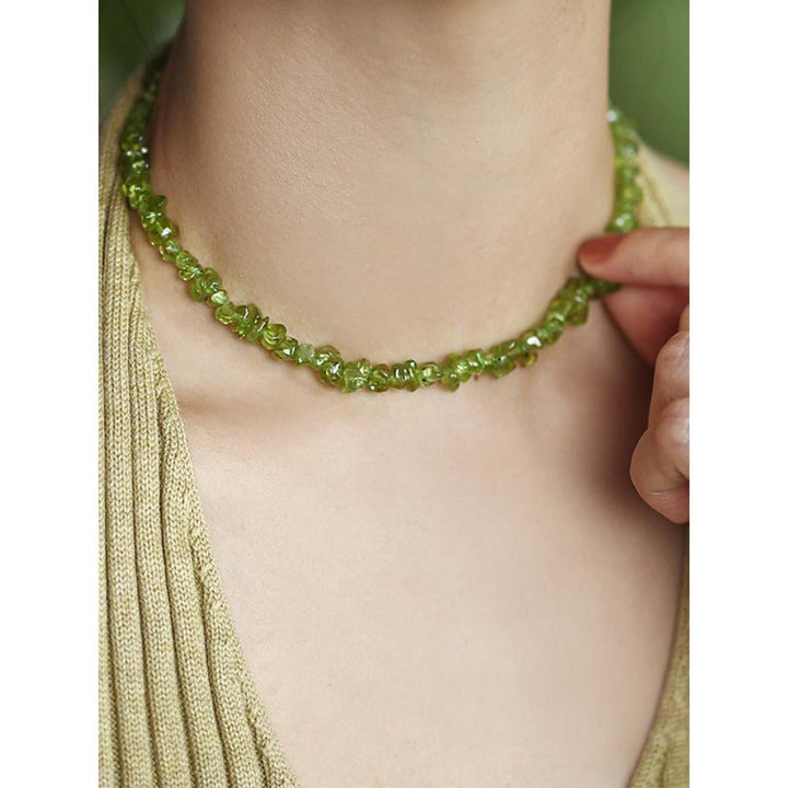 Nora Düzensiz Kristal Kolye