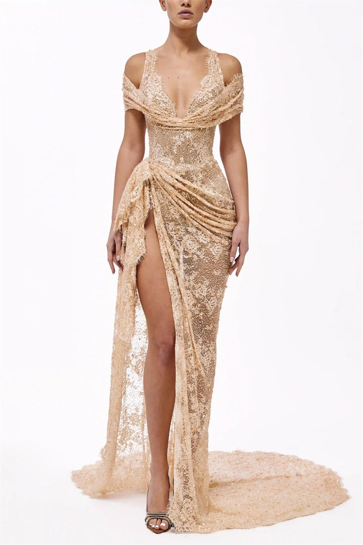 Virginia Dantel İşlemeli Yırtmaçlı Maxi Elbise