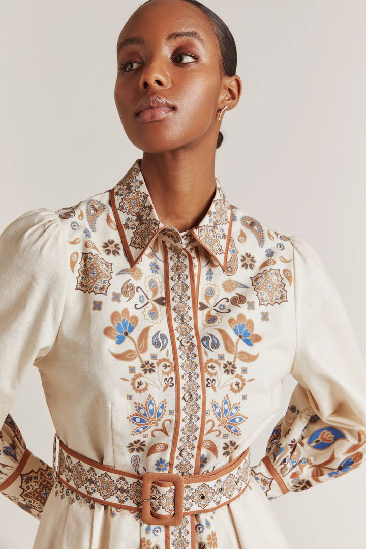 İncili Baskılı Kuşaklı Mini Gömlek Elbise