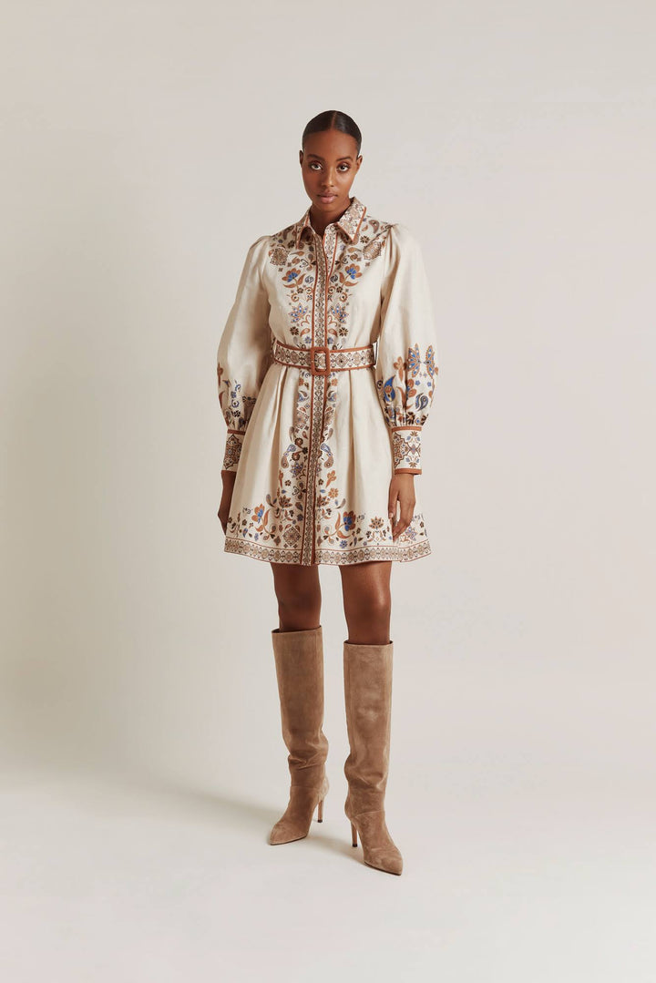 İncili Baskılı Kuşaklı Mini Gömlek Elbise