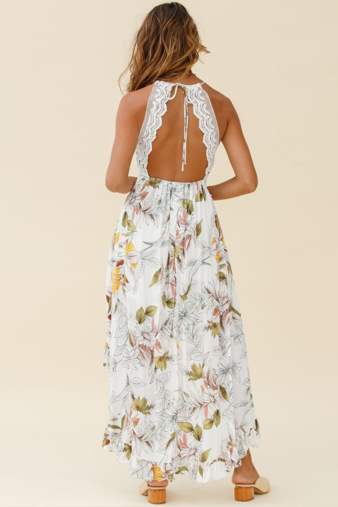 Levy Baskılı Boyundan Bağlamalı Dantel Detaylı Midi Elbise