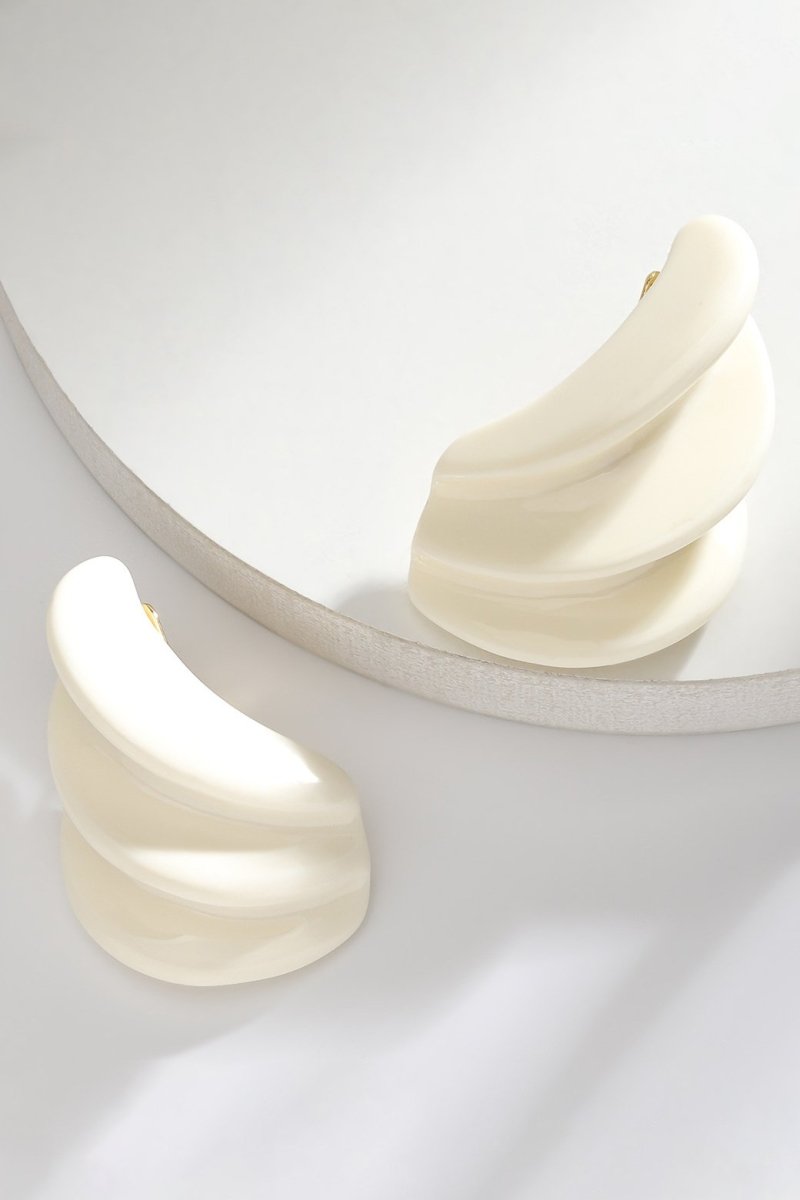 Reçine Kabuk Şeklinde Küpe