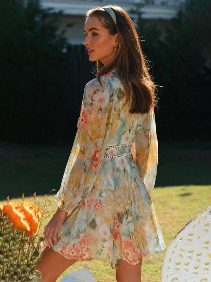 Sadie Baskılı V Yaka Dantelli Mini Elbise