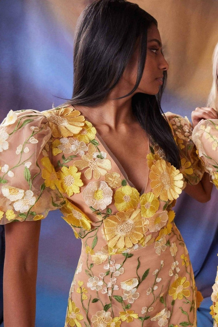 Sally V Yaka Çiçekli Midi Elbise