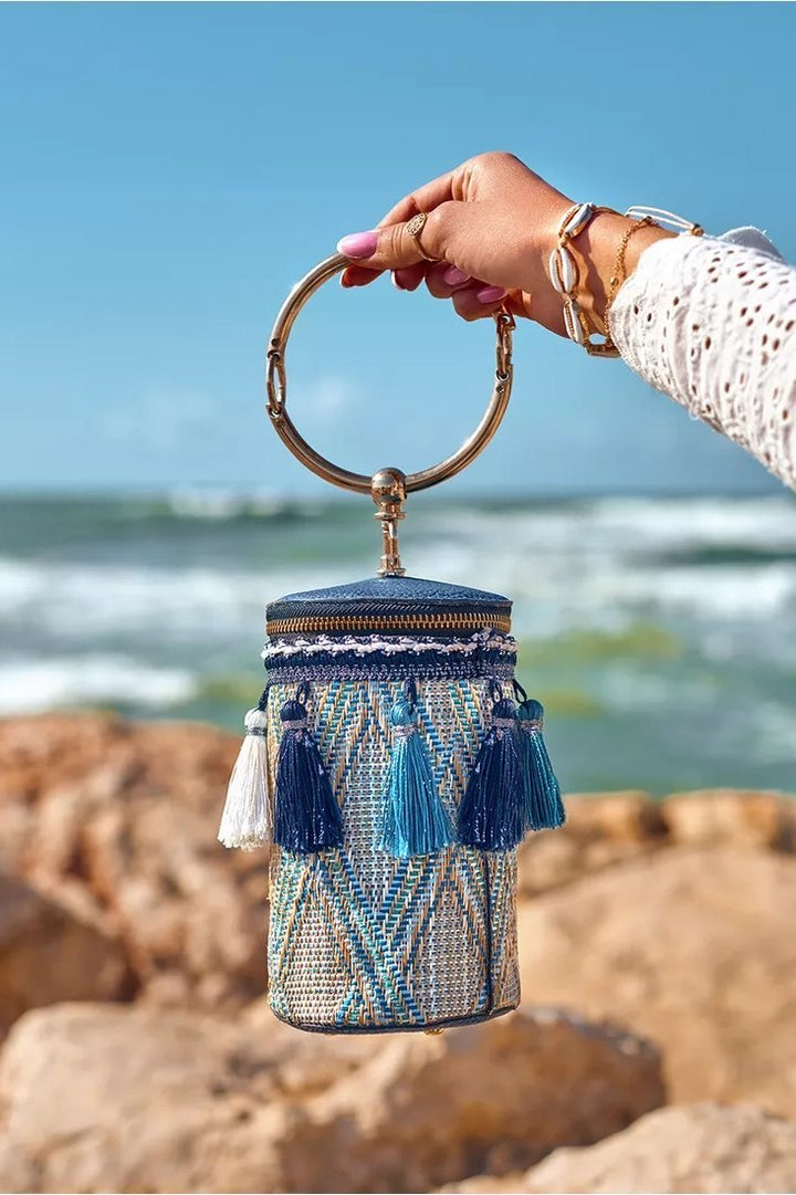 Hasır Dokuma Püsküllü Halkalı Kova Çanta