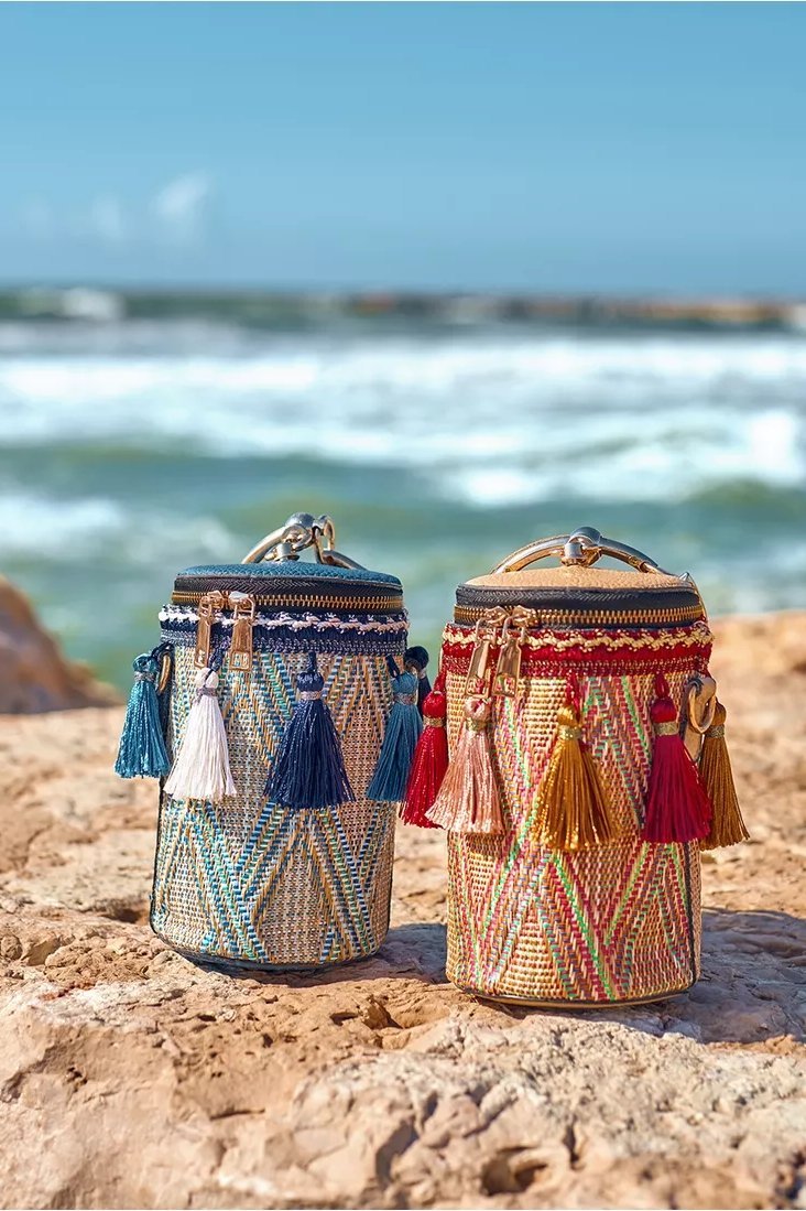 Hasır Dokuma Püsküllü Halkalı Kova Çanta