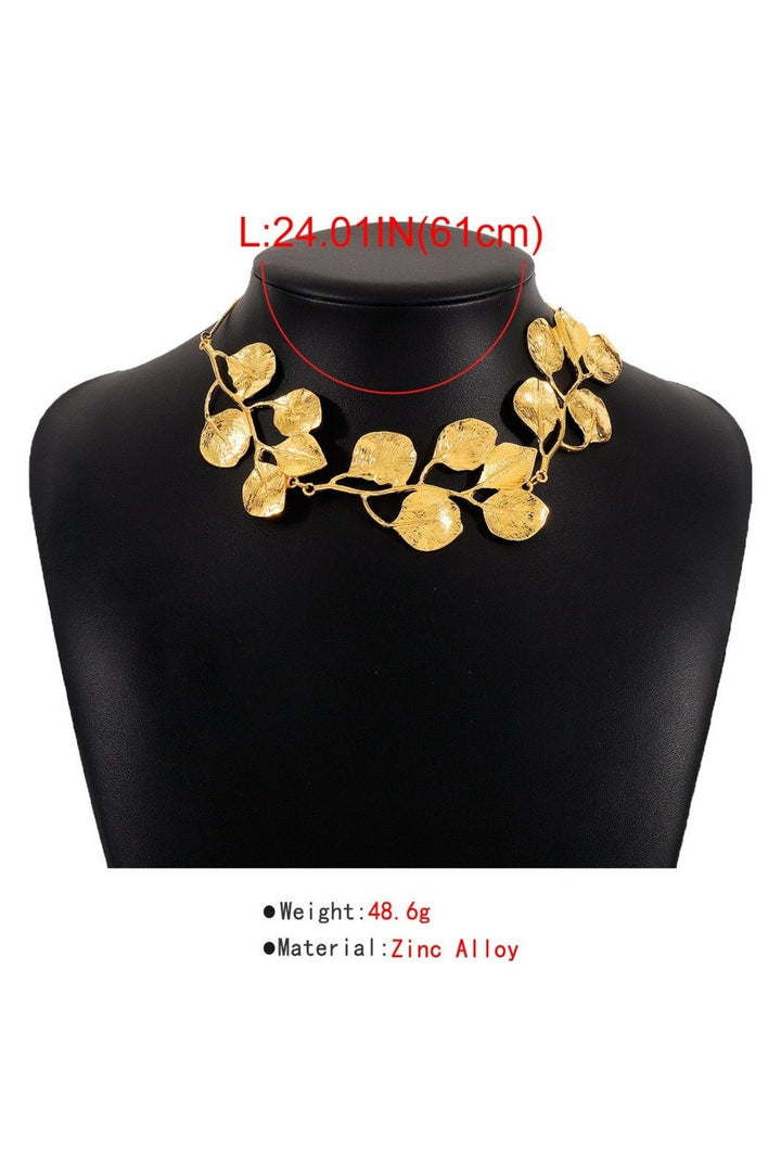 Dokulu Ginkgo Yaprağı Kolye