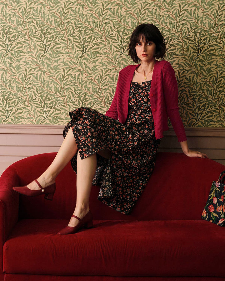 Düz V Yaka Nervürlü Hırka