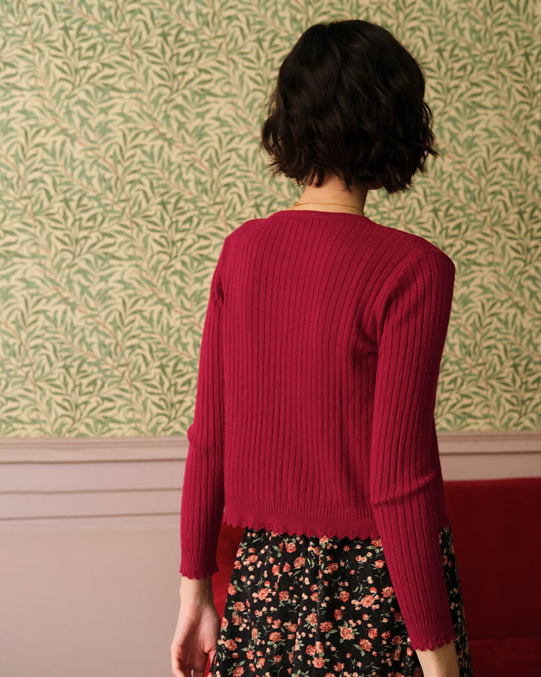 Düz V Yaka Nervürlü Hırka