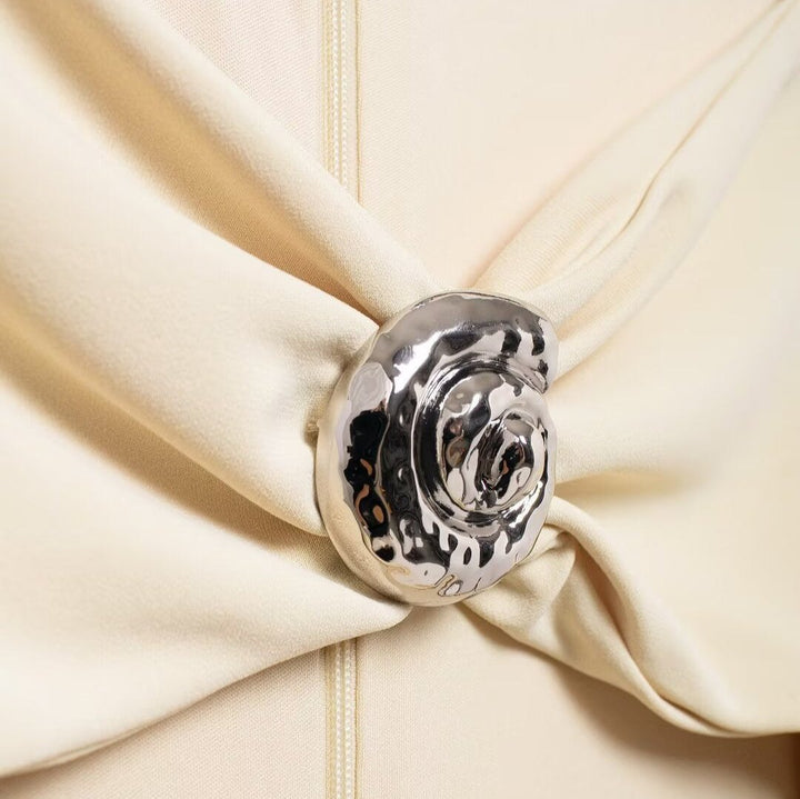 Riviera Göğüs Çift Metal Detay Uzun Elbise