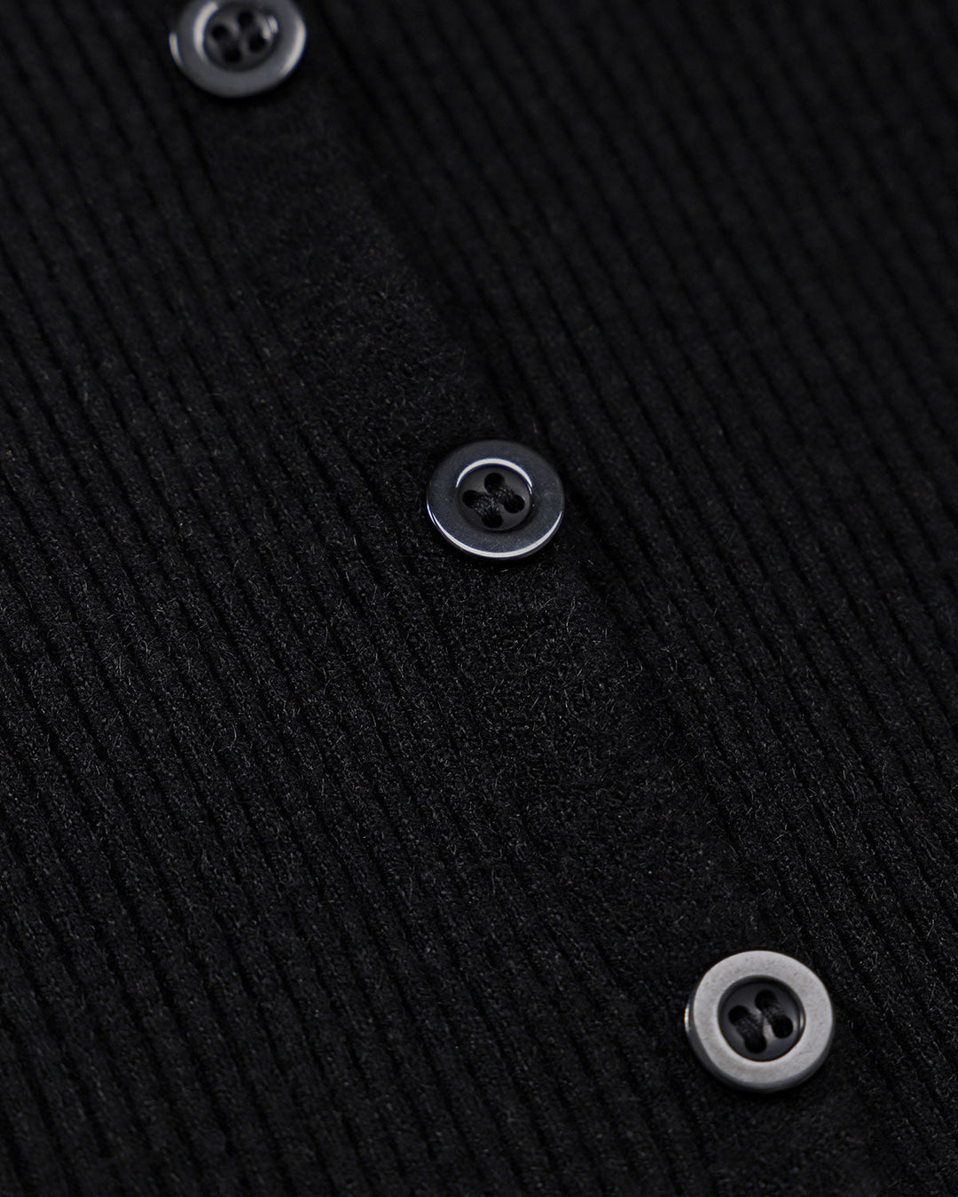 Siyah Fitilli Örgü Slim Hırka